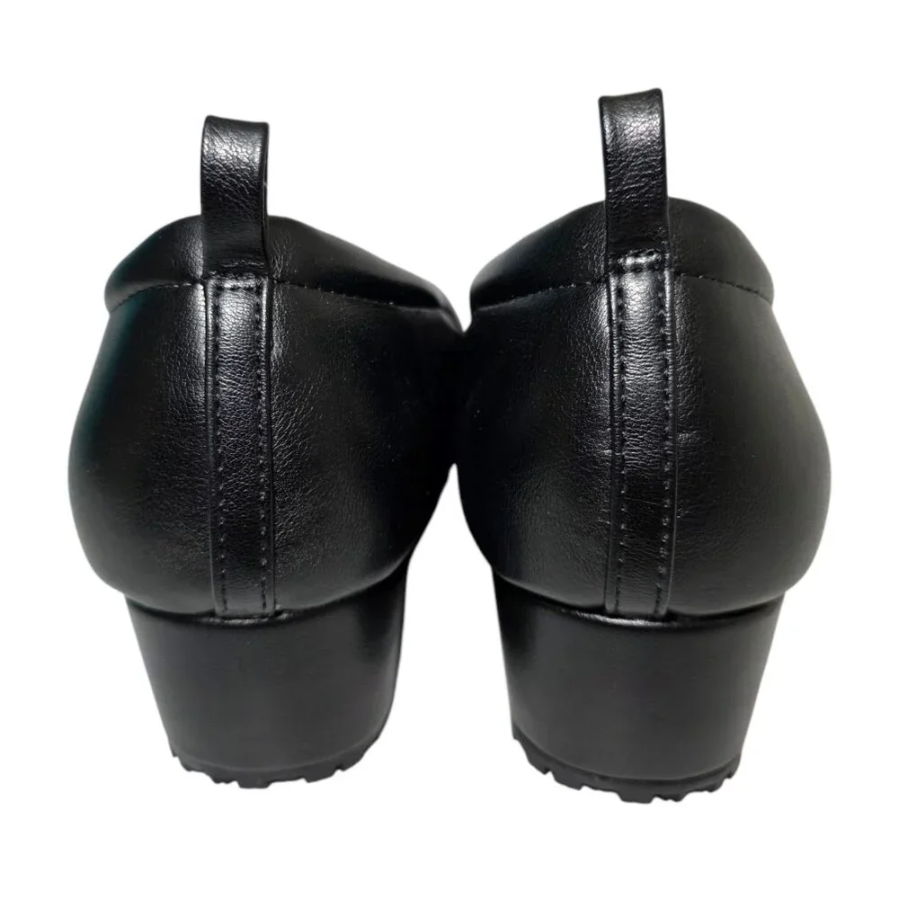 Women’s Black Slip-Resistant Wedge Flats